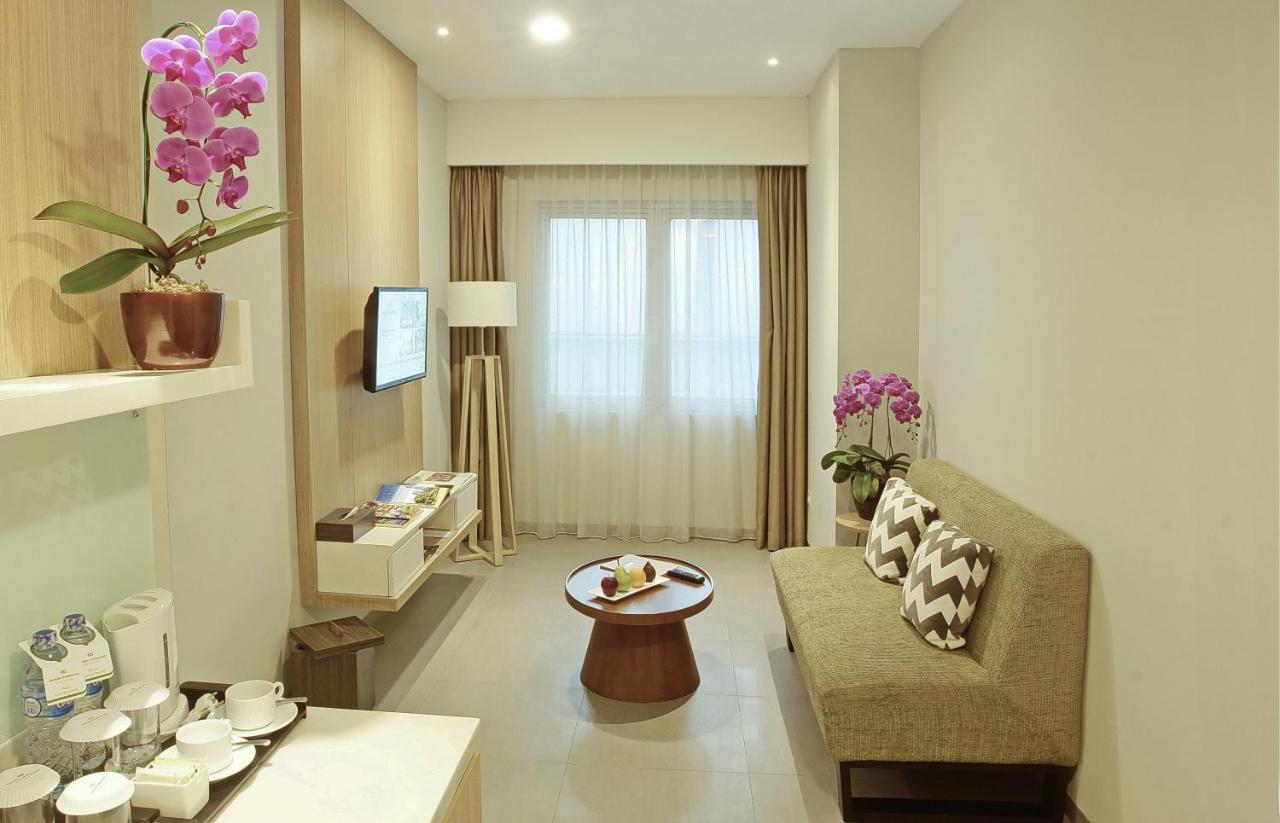 โรงแรมซานติกา เมกา ซิตี้ - เบกาซี เบกาซิ ภายนอก รูปภาพ