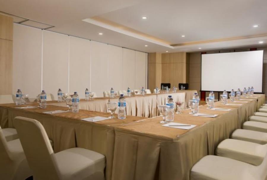 โรงแรมซานติกา เมกา ซิตี้ - เบกาซี เบกาซิ ภายนอก รูปภาพ